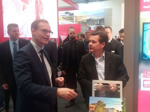 Regierender Bürgermeister von Berlin Michael Müller und Bezirksstadtrat Uwe Brockhausen (Bild: Christiane Flechtner)