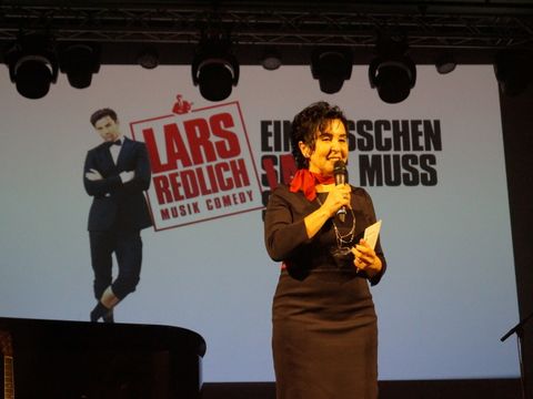 Demirbüken-Wegner eröffnet das Programm im Ernst-Reuter-Saal.