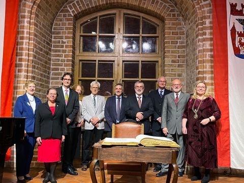 Die Spandauer Ehrennadel 2022 - Preisträger*innen