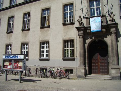 Varianta Theater