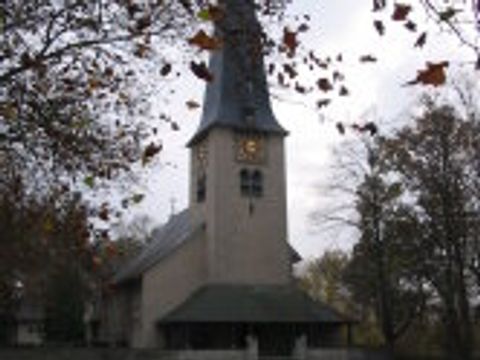 Dorfkirche Nikolassee (Bild: Bezirksamt Steglitz-Zehlendorf)