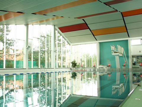 Schwimmhalle Hüttenweg