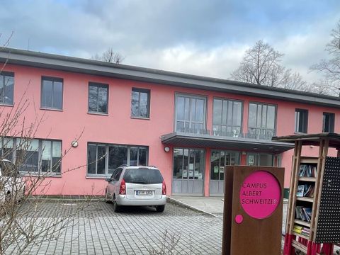 JFE Campus Albert Schweitzer