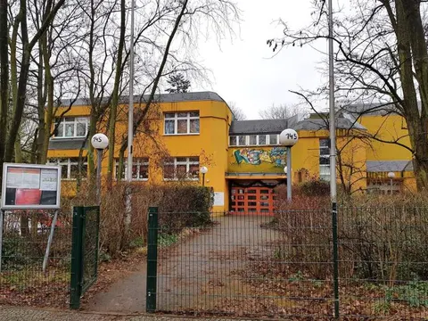 Kinder-, Jugend- und Nachbarschaftszentrum KiJuNa