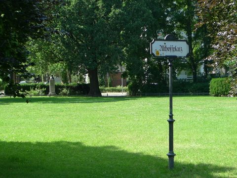 Althoffplatz 1