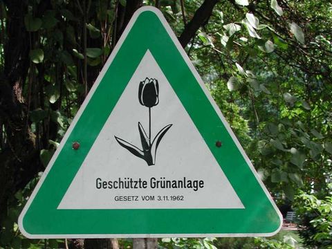 Grünanlagenschild