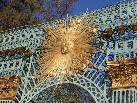 Sonnenköniglich geht die Sonne über Sanssouci auf