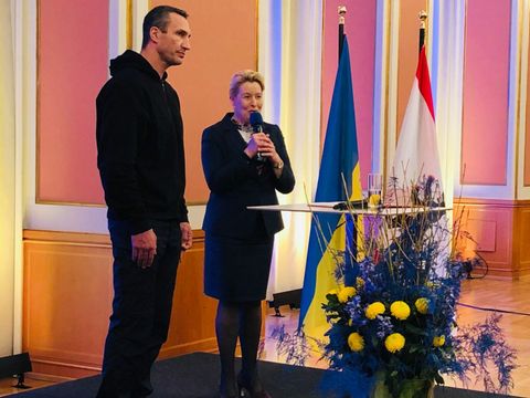 Ausstellungseröffnung "Kyiv is the Unbreakable Heart of Europe" am 29. November 2022 im Roten Rathaus