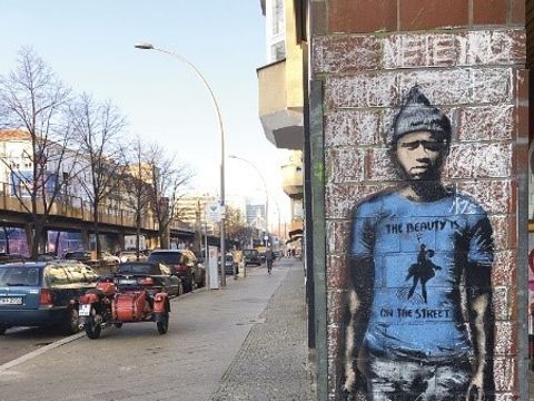 Street Art- und Graffititour rund um die Bülowstraße für jung bis alt ab 8 Jahren; the beauty is on the street; Bülowstraße (Bild: Caro Eickhoff)