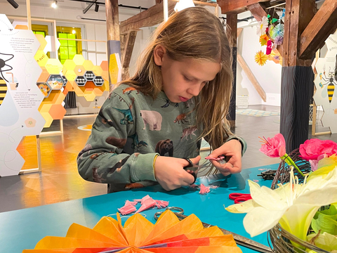 Kreativ-Angebot zum Weltbienentag im Kindermuseum unterm Dach