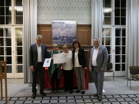 Die ehrenamtliche Initiative „Wel(l)come-In in Marienfelde“ erhält den Integrationspreis 2023 des Bezirkes Tempelhof-Schöneberg