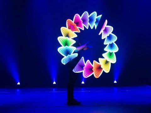 Bühnenshow am Eröffnungsabend mit Viola Schley (Bild: Marc Wilhelm)