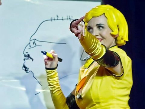Auch die Vollblut-Comedienne Bartuschka ist am Eröffnungsabend zu erleben. (Bild: Anja Pankotsch)