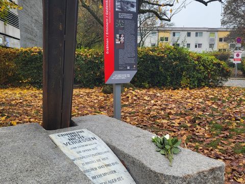 weitere Informationen