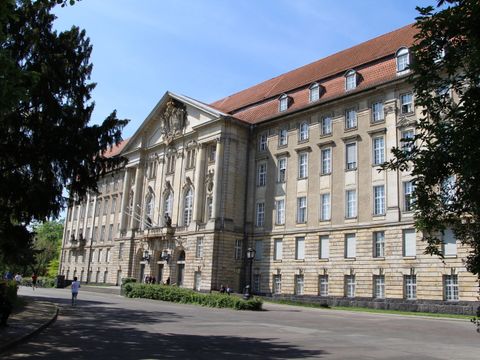 Das Kammergericht am Kleistpark