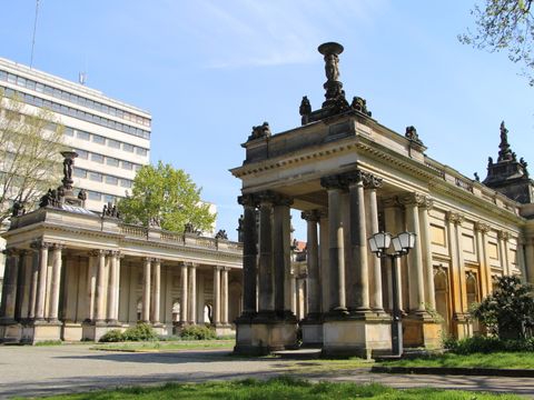 Königskolonnaden im Kleistpark