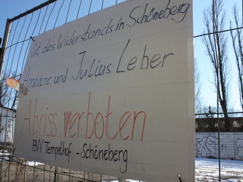 Widerstand gegen den Abriss eines Ortes des Widerstandes. (Bild: Pressestelle Tempelhof-Schöneberg)