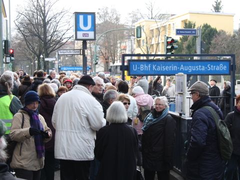 U-Bahnhof Kaiserin-Augusta-Straße