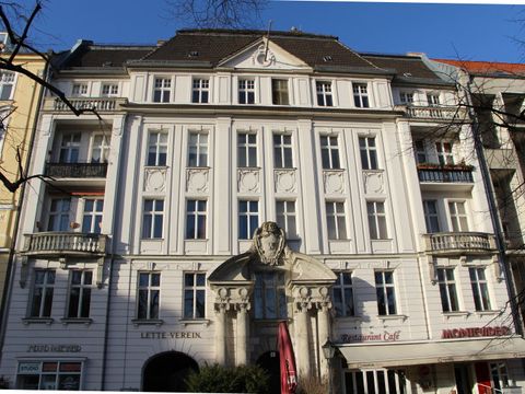 In diesem mondänen Altbau hat der Lette-Verein seinen Sitz