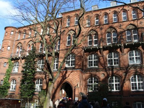 Das Pestalozzi-Fröbel-Haus in der Karl-Schrader-Straße 7-8 (Bild: Pressestelle Tempelhof-Schöneberg)