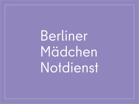 Kachel mit Aufschrift Berliner Mädchennotdienst