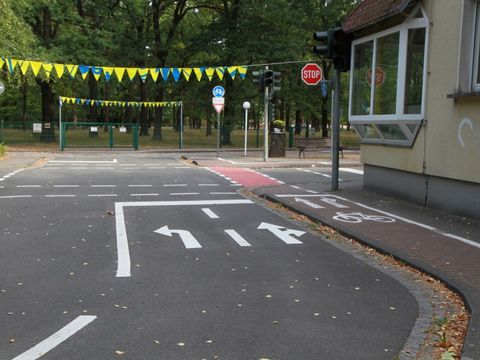 Straße in der Jugendverkehrsschule