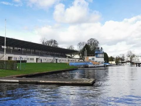 Regattatribüne Grünau