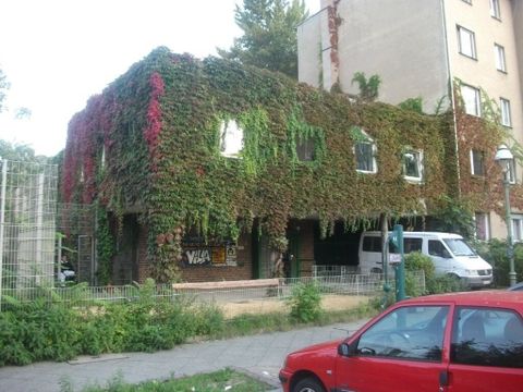 Die Front der Villa Schöneberg ist zu sehen.