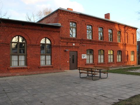 Jugendfreizeithaus Bungalow von außen