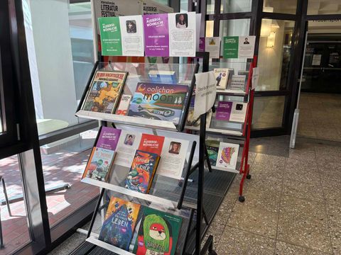 Ausstellung "Das außergewöhnliche Buch" vom 25. Internationalen Literaturfestival Berlin