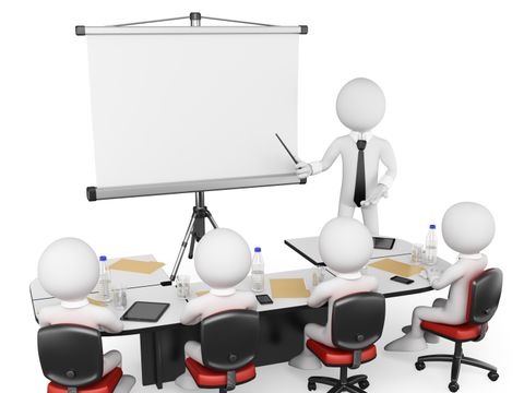 Abstrakte Figuren sitzen an einem Konferenztisch mit Präesentation