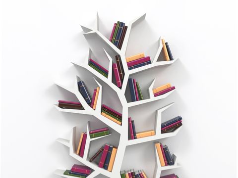 Bücherregal in Baumform