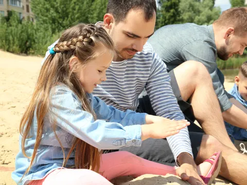 Gleichgeschlechtliches Paar mit Kindern