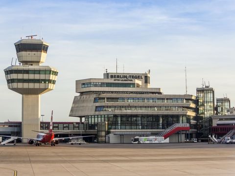 Berlin, Deutschland, am 23. März 2011. Eine Ansicht des Flughafens Tegel