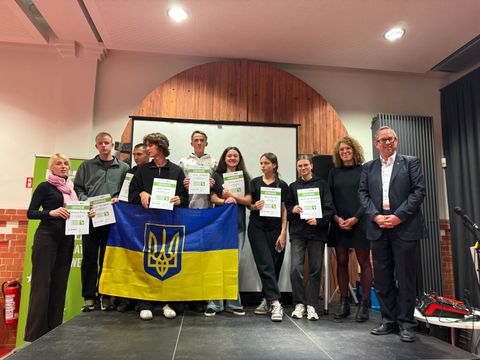Übergabe Zertifikate ukrainische Delegation