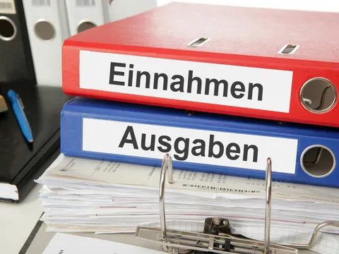 Haushalt Einnahmen Ausgaben