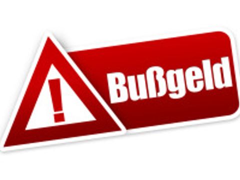 Grafik mit dem Schriftzug „Bußgeld“ und einem Warndreieck daneben