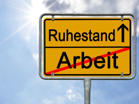 Straßenschild Ruhestand Arbeitsleben