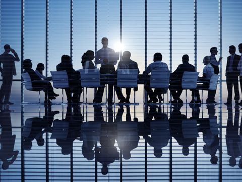 Personen in einem Meeting