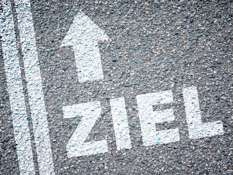 Ziel auf Asphalt