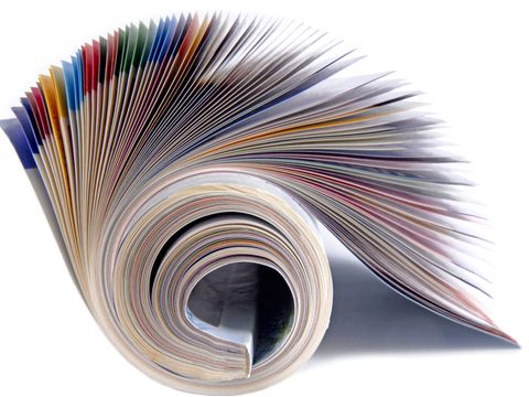Zeitschrift aufgeblättert