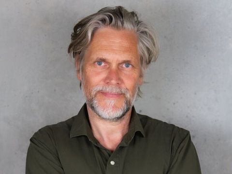 Prof. Thomas Bremer
