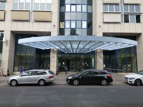 Bereitschaftsgericht Eingang 1