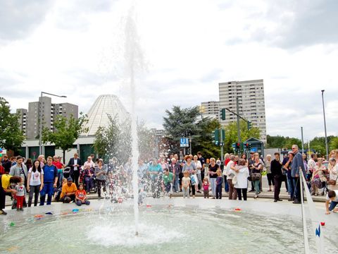 Bei der Einweihung des frisch sanierten Lipschitzbrunnens am 11.7.2019