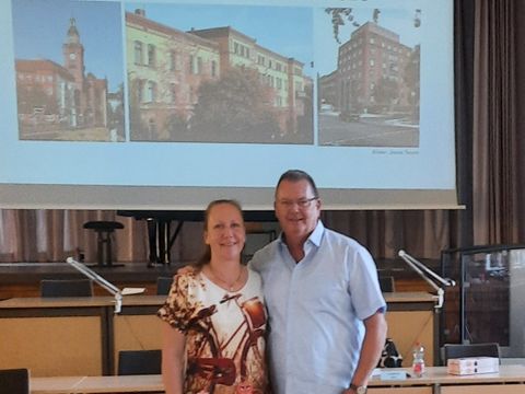 von links; Frau Katja Kalähne und Herr Thomas Hutchison