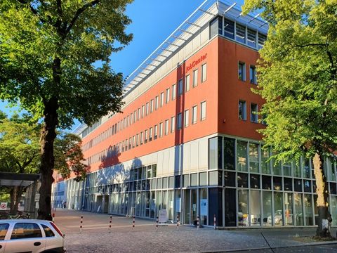 Hausansicht vom Jobcenter Berlin Tempelhof-Schöneberg