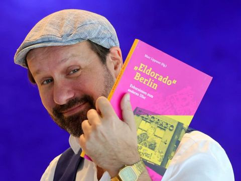 Marc Lippuner mit dem Buch: „Eldorado“ Berlin: Exkursionen zum anderen Ufer