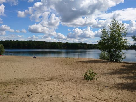Badestelle Flughafensee