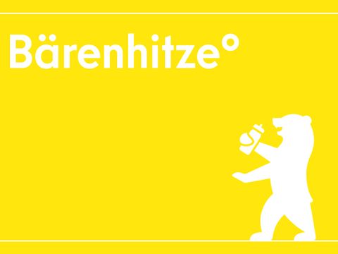 Infokachel mit dem Text Bärenhitze. Daneben ist der Berlinbär mit einer Trinkflasche zu sehen.