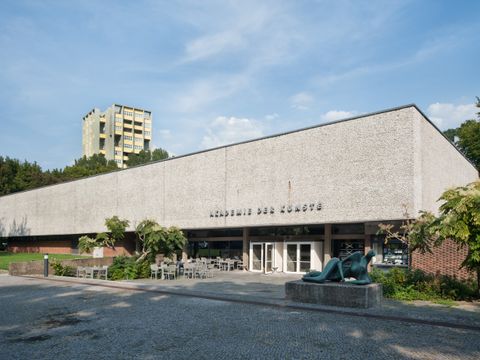 Akademie der Künste, Hansaviertel, Außenansicht